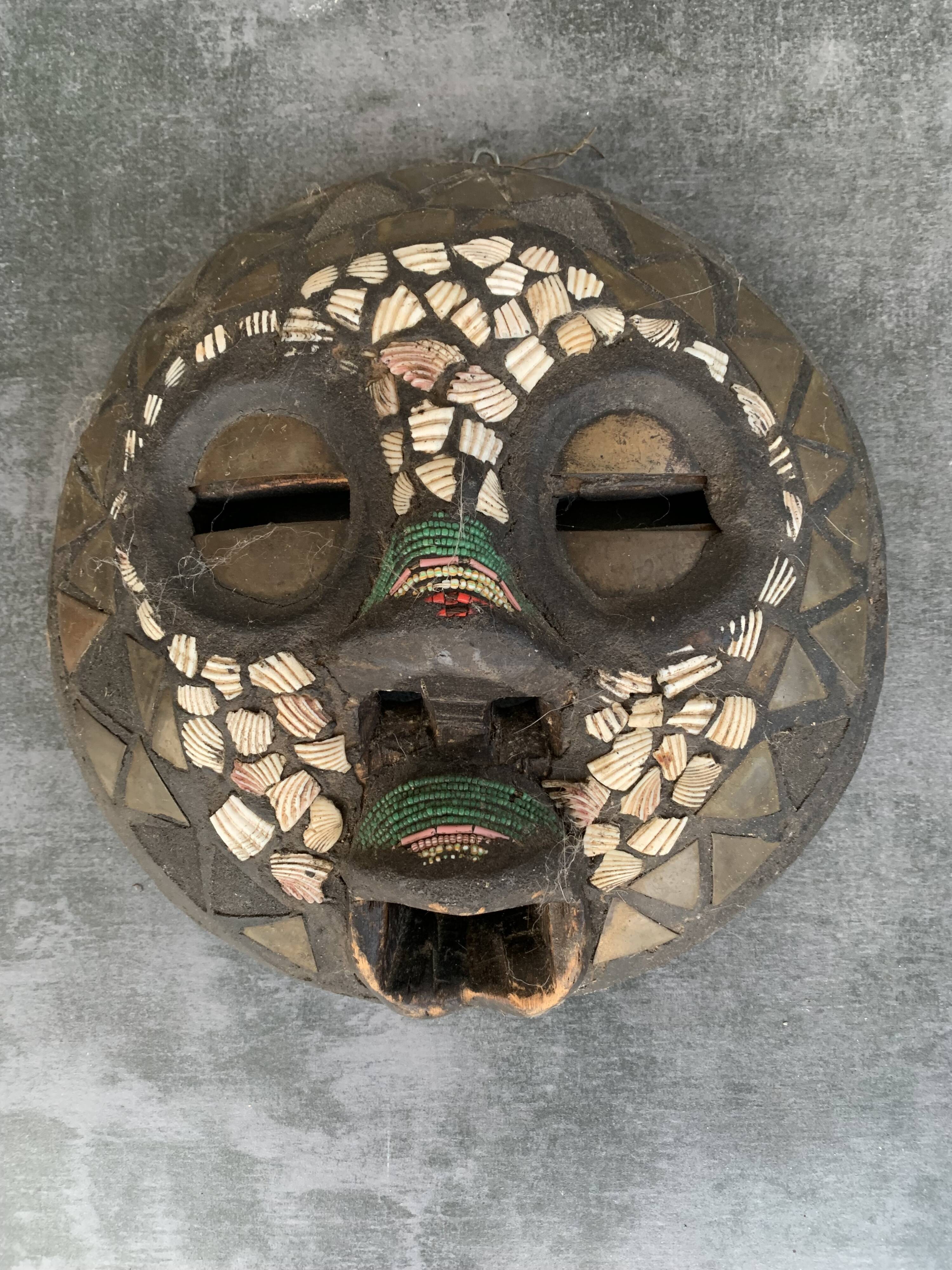 African mask