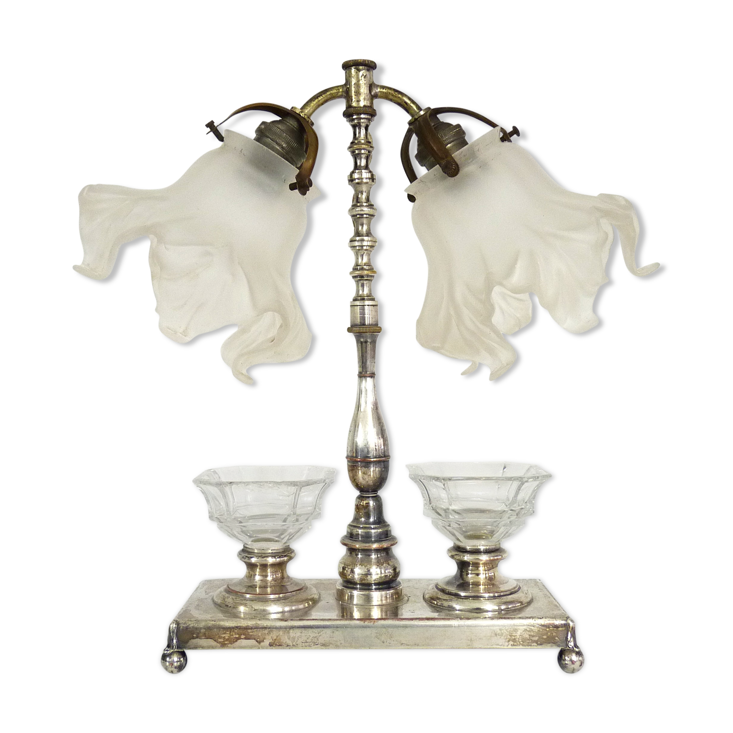 Art Deco ink lamp in silver metal and glass paste tulip. Anne 30