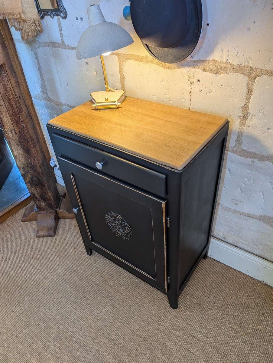 Vintage confit pot