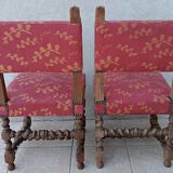 Paire de chaises Louis XIII en noyer