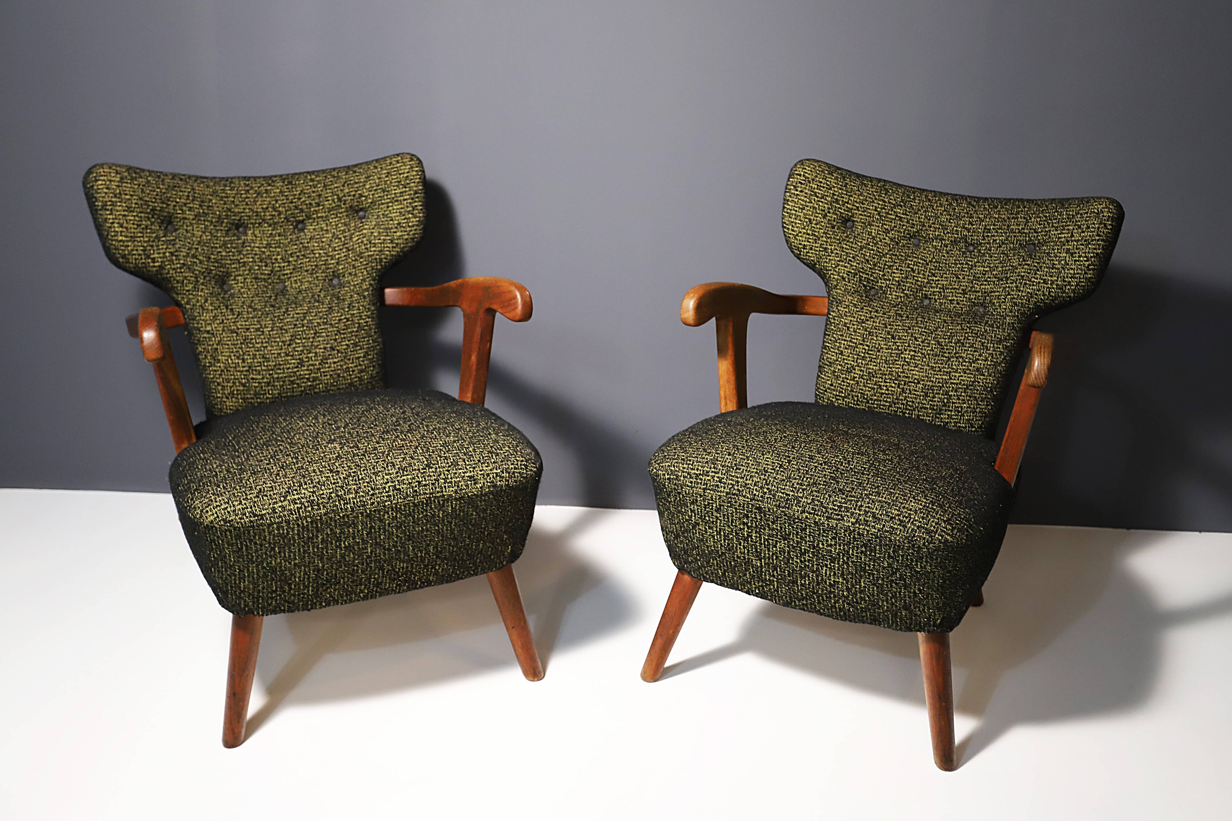 Pair of mid century wingback armchairs, Czechoslovakia, circa 1940´s