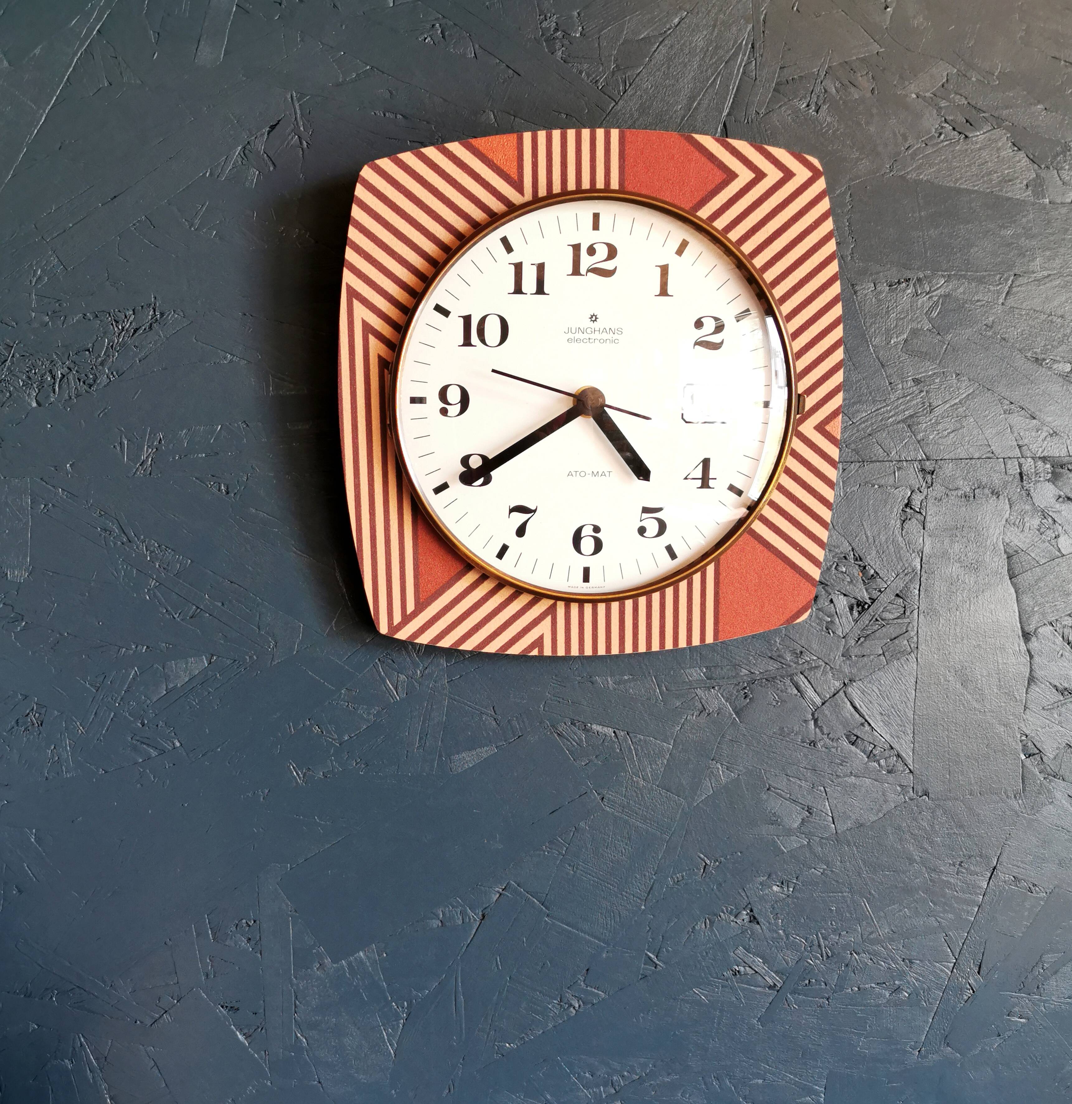 Silent rectangular vintage wall pendulum clock "Copper pink junghans"