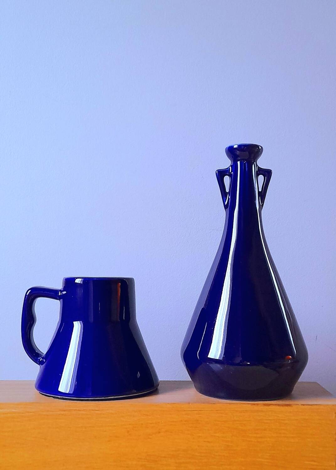Set of cobalt blue vases