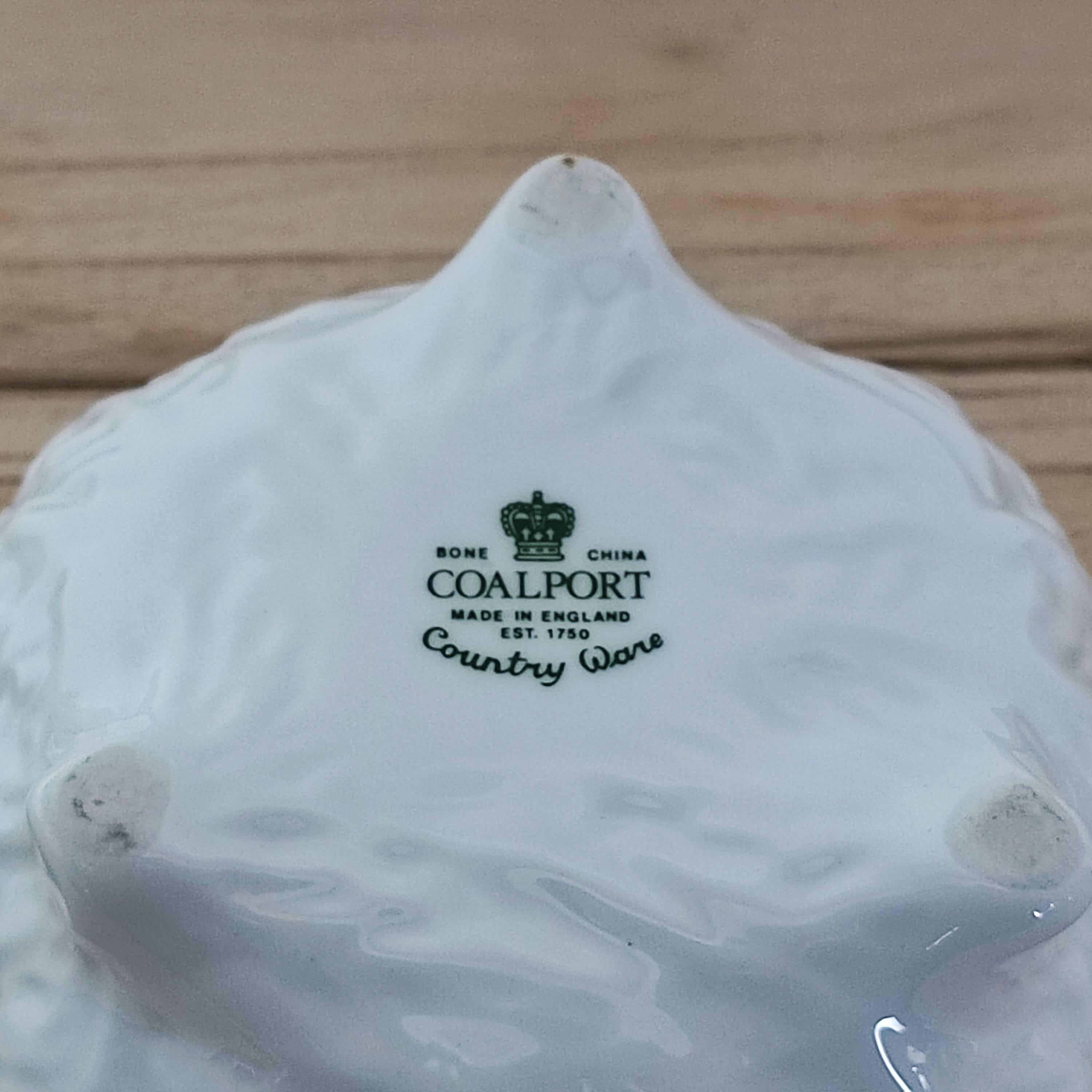 Tripod “cabbage” bowls