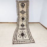 Moroccan Berber rug 400x72cm