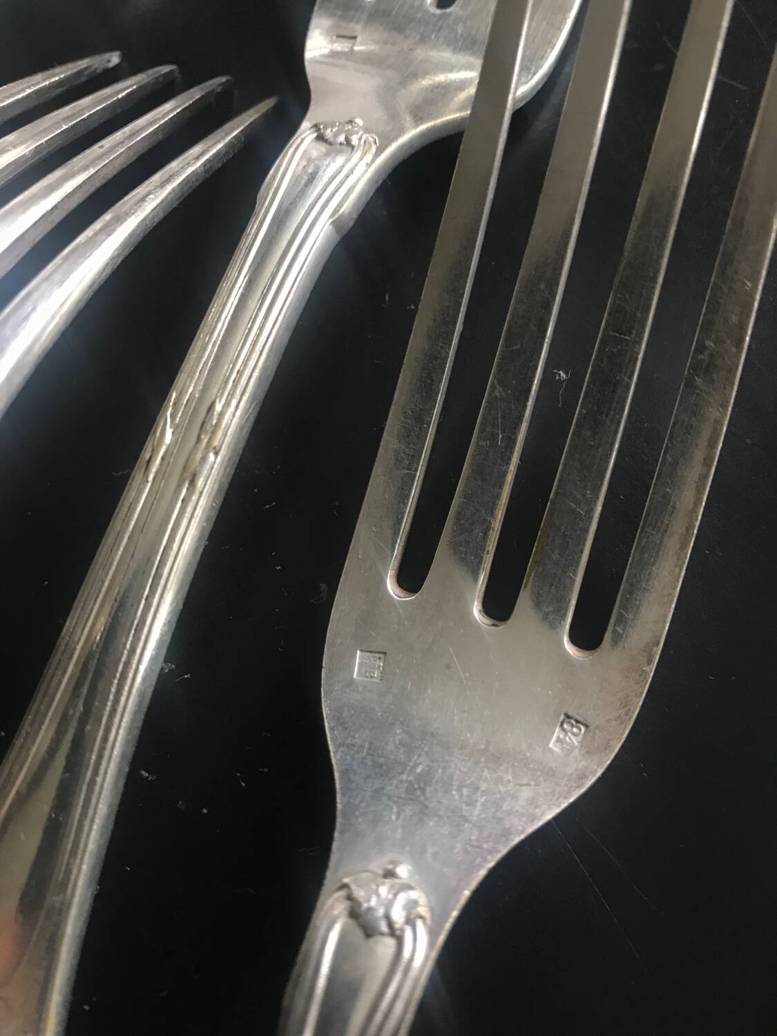12 table forks - silver metal
