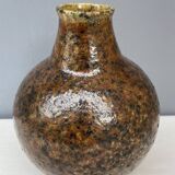 Accolay ceramic vase