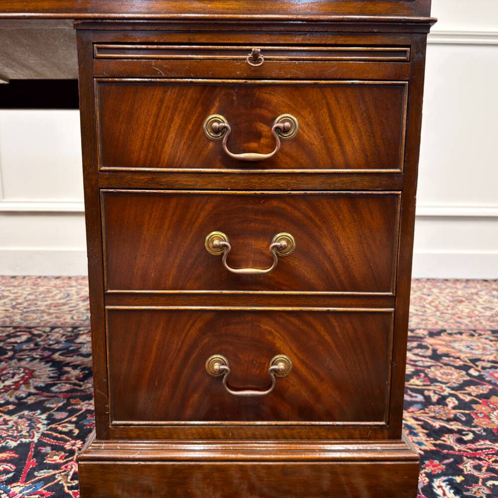 English Classic Desk with Green Leather