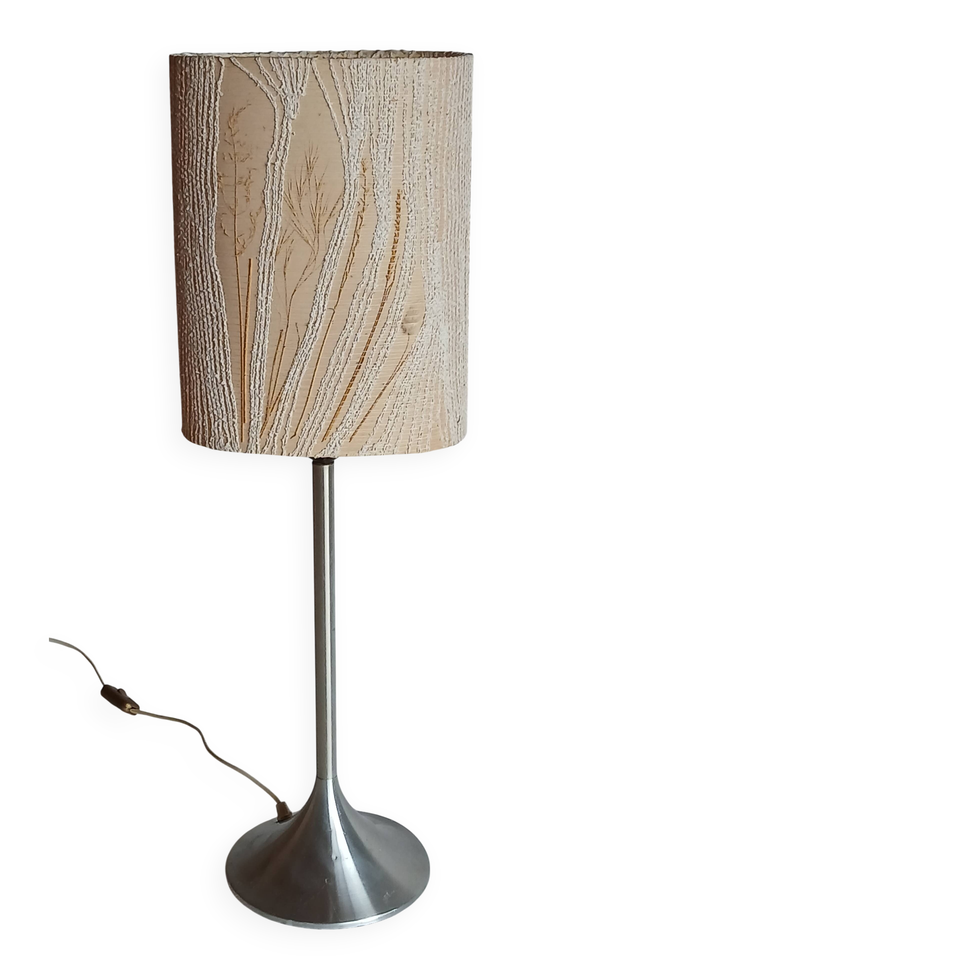 Tulip foot lamp