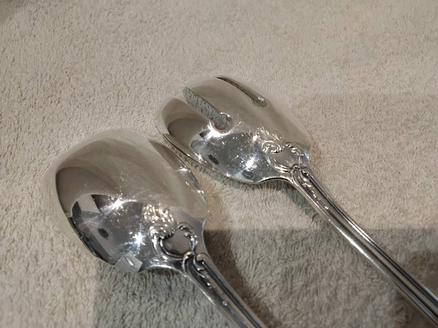 Silver-plated salad service for 2 pieces, Ercuis silversmith, Louis XV style, 29