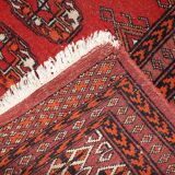 Tapis Vintage Lahore du Moyen-Orient, Années 1960, Élégance Artisanale