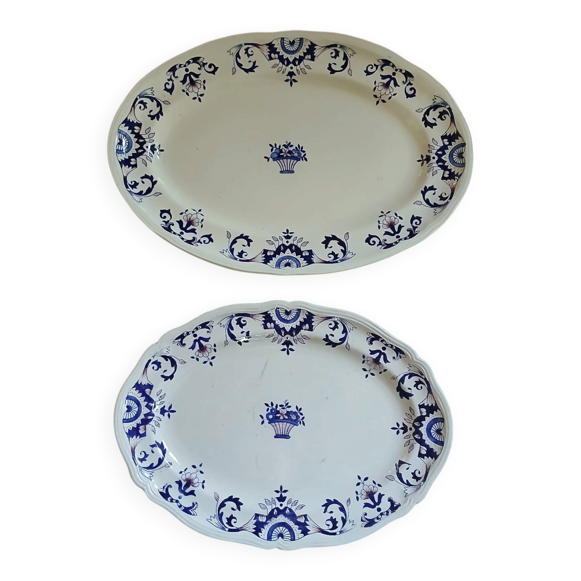 2 oval dishes in ironstone from Longchamp