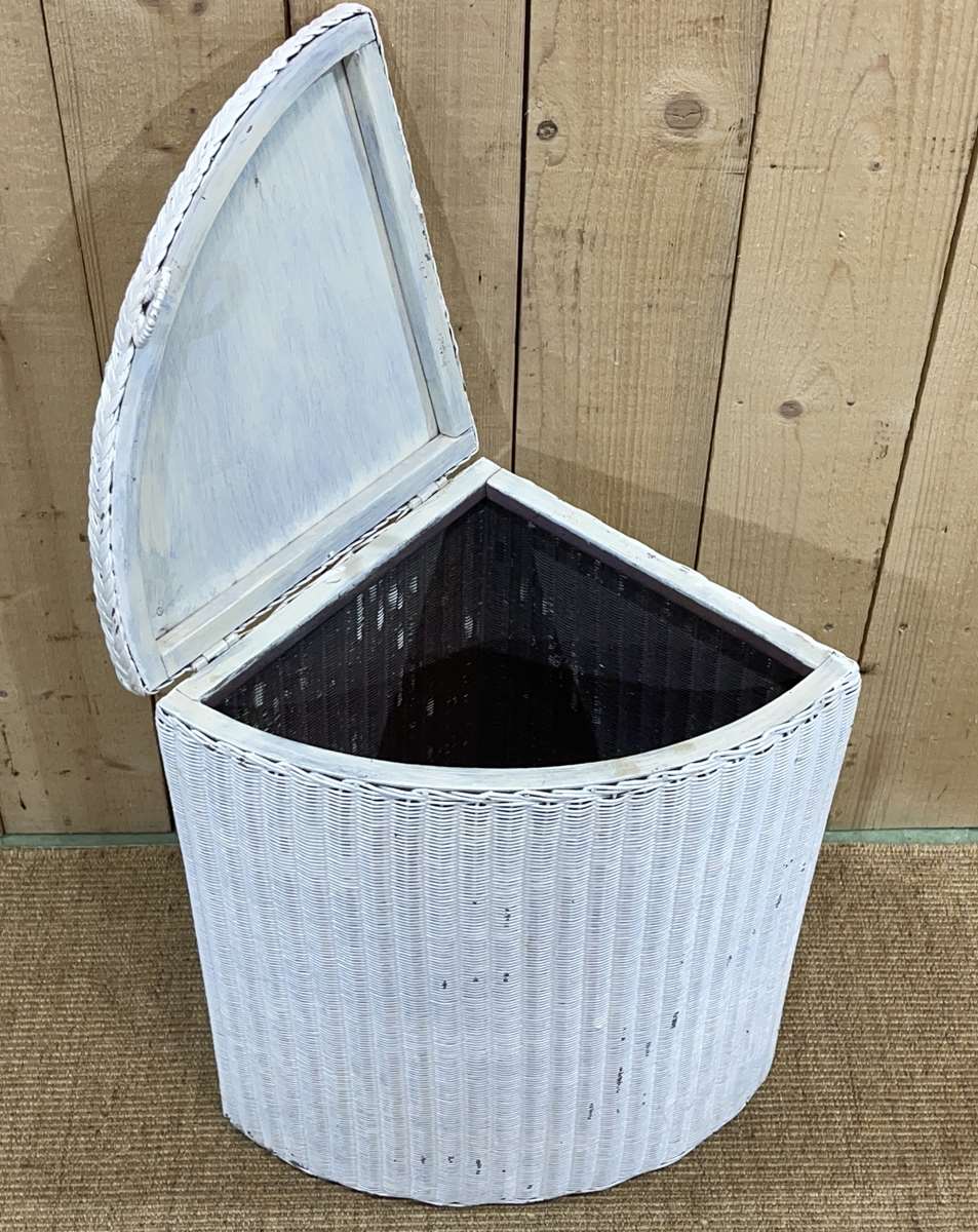 1950s lloyd loom basket