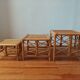 Tables gigognes en rotin et cannage – Esprit Riviera – Vers 1970/80