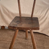 Chaises tripodes bois art brut
