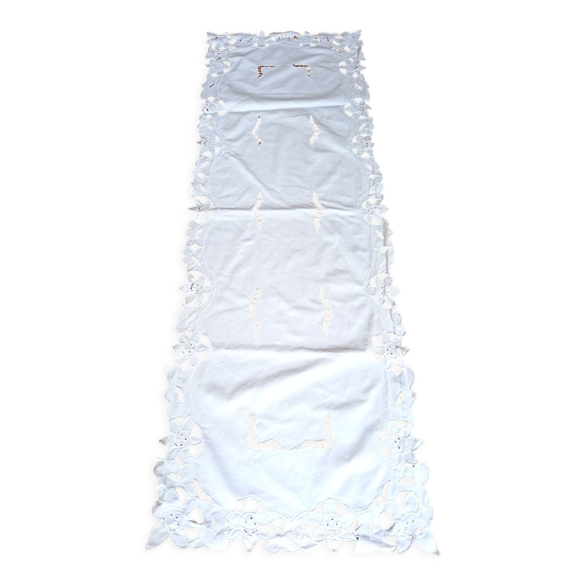 Nappe chemin de table brodé