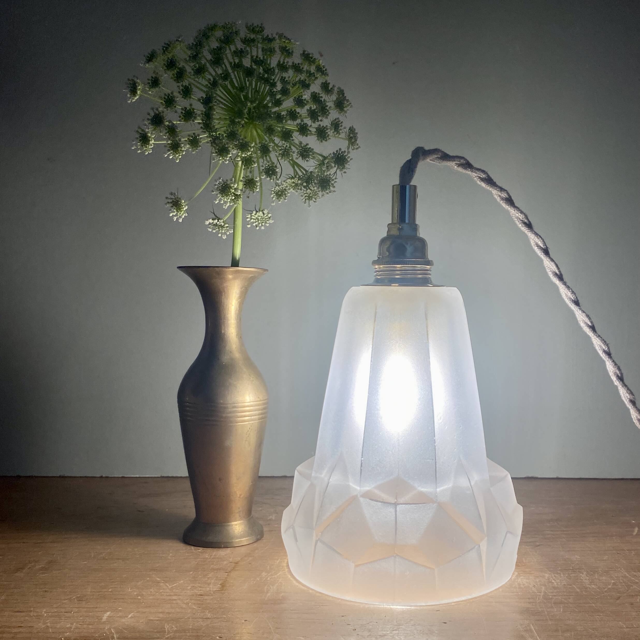 Vintage Art Deco frosted glass tulip pendant light