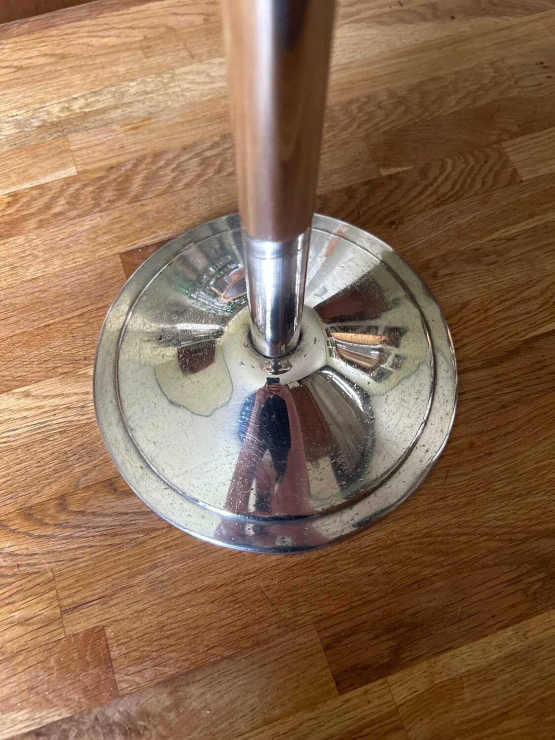 Vintage champagne bucket holder in silver metal