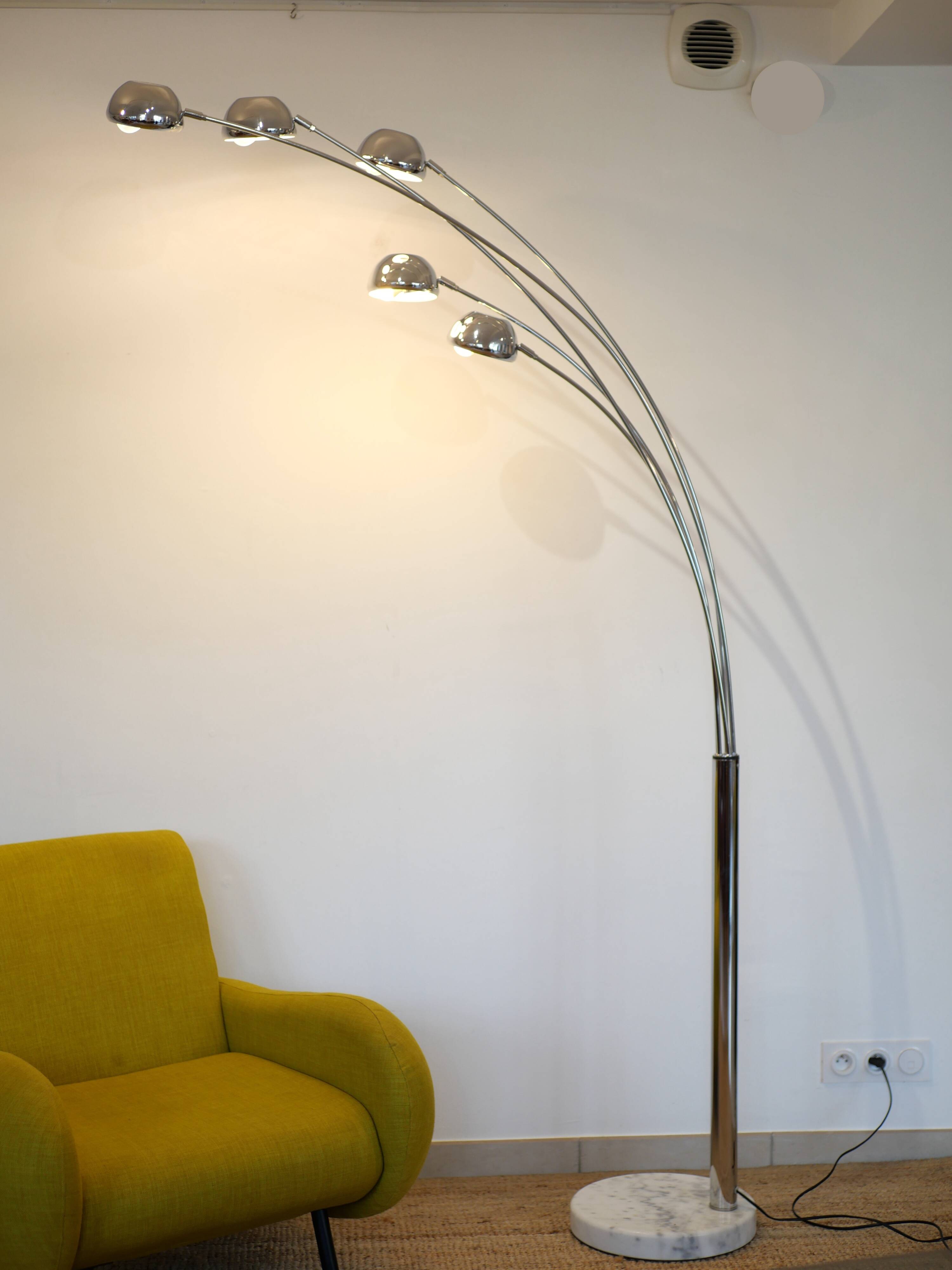 Lily of the valley floor lamp with 5 branches