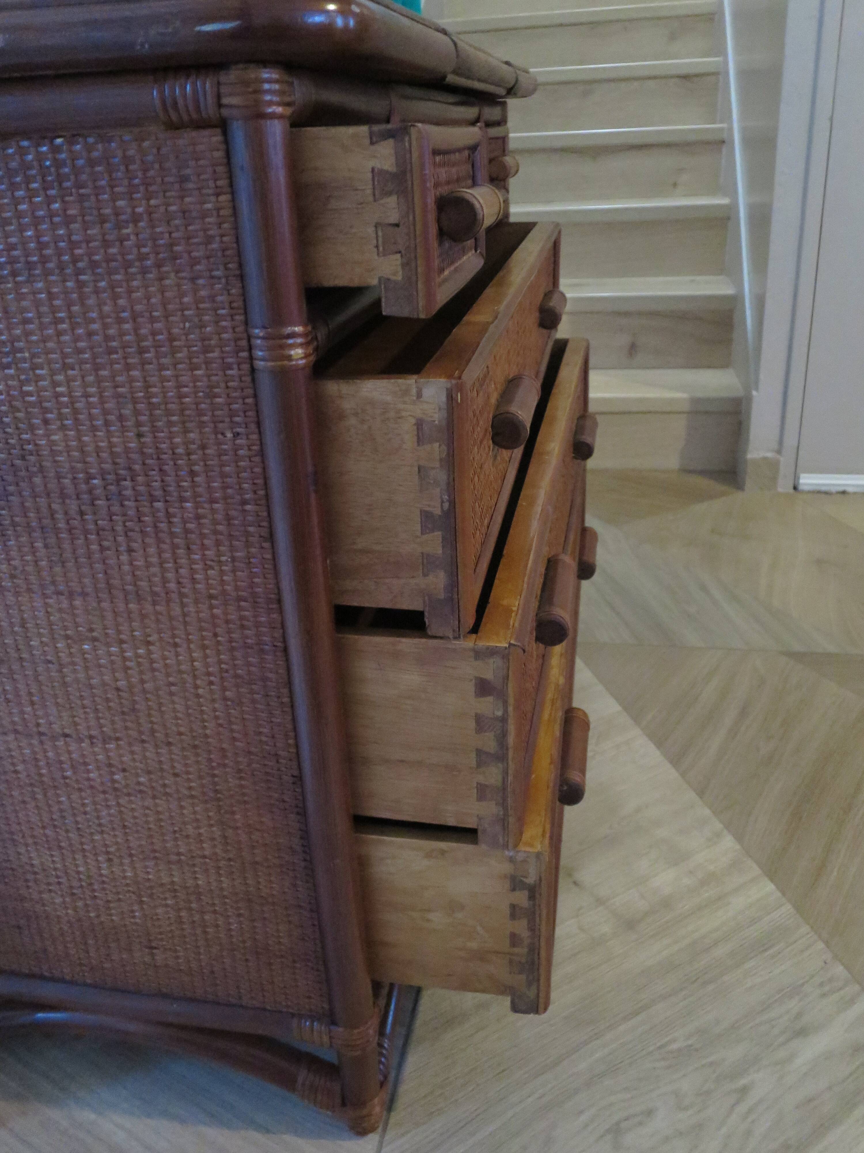 Vintage dressing table/chest - woven rattan - 5 drawers - mirror - 1960s/70s