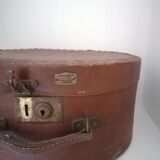 Old hat box