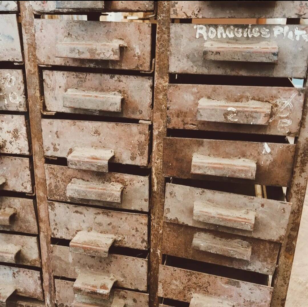 Workshop furniture - 32 drawers