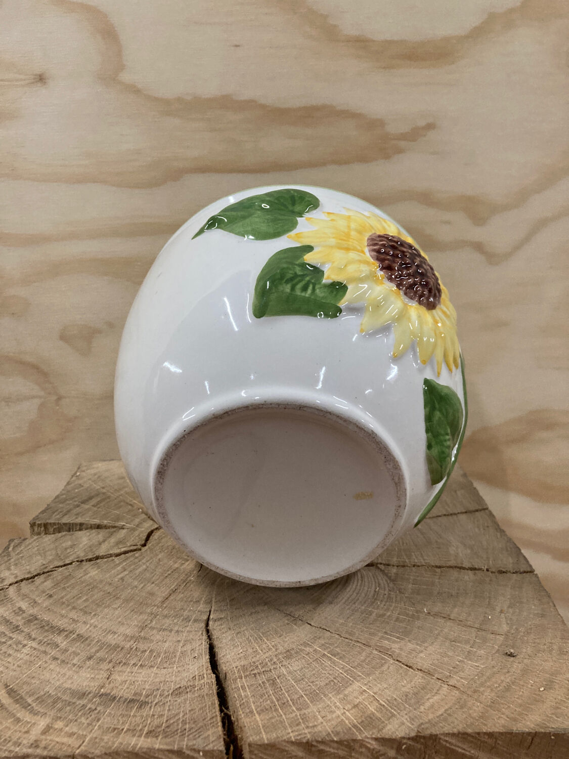 Ceramic sunflower pot cover