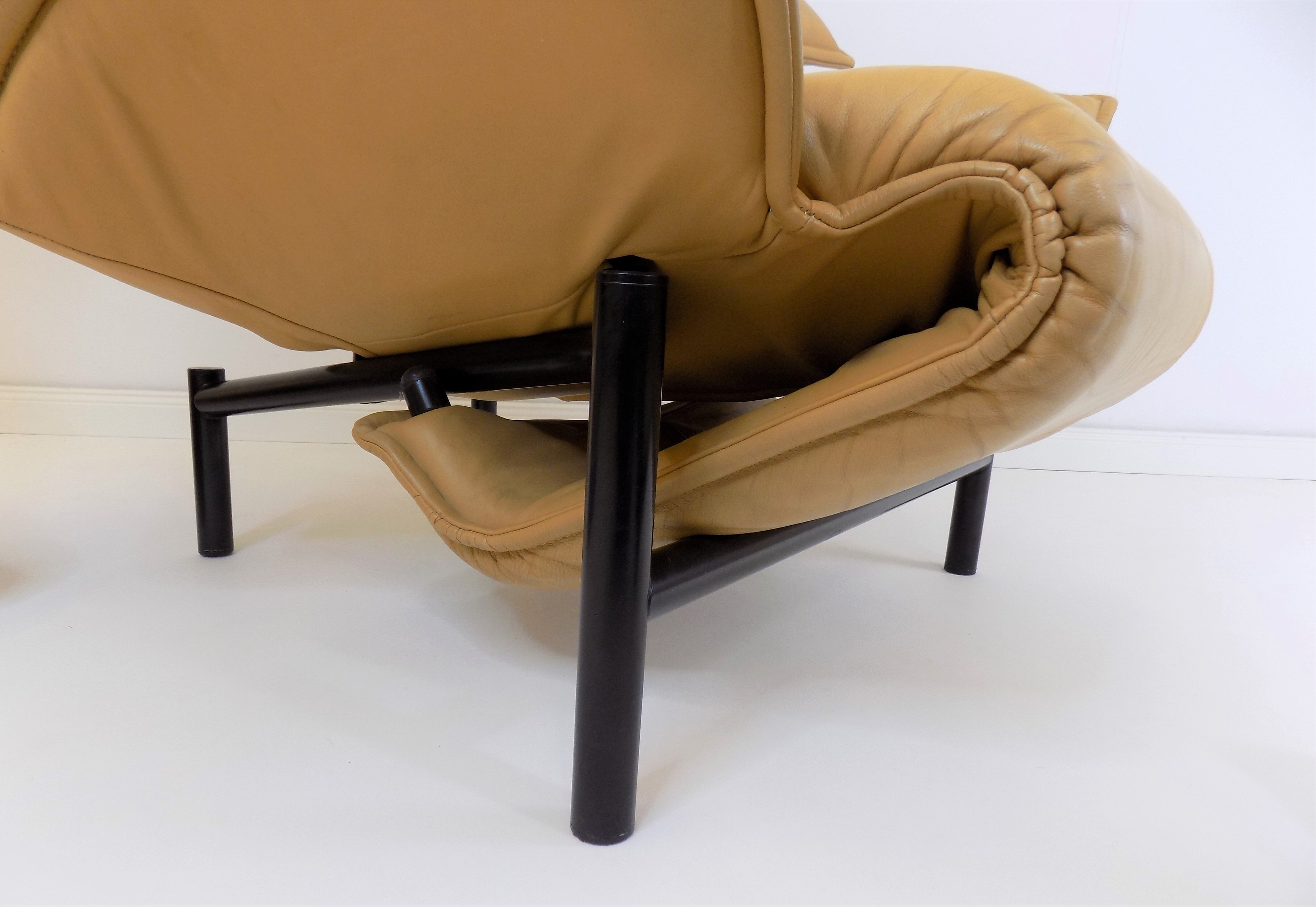 Cassina Veranda leather armchair by Vico Magistretti