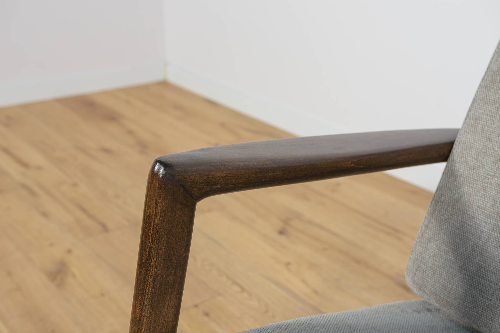 Fauteuil modèle 300-139 de l'usine Swarzędz, Pologne, années 1960