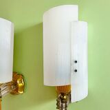 Paire d'appliques en laiton et acrylique, France 1960