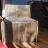 Extendable armchair design by Chishen Chiu Flexible Love circa 2000