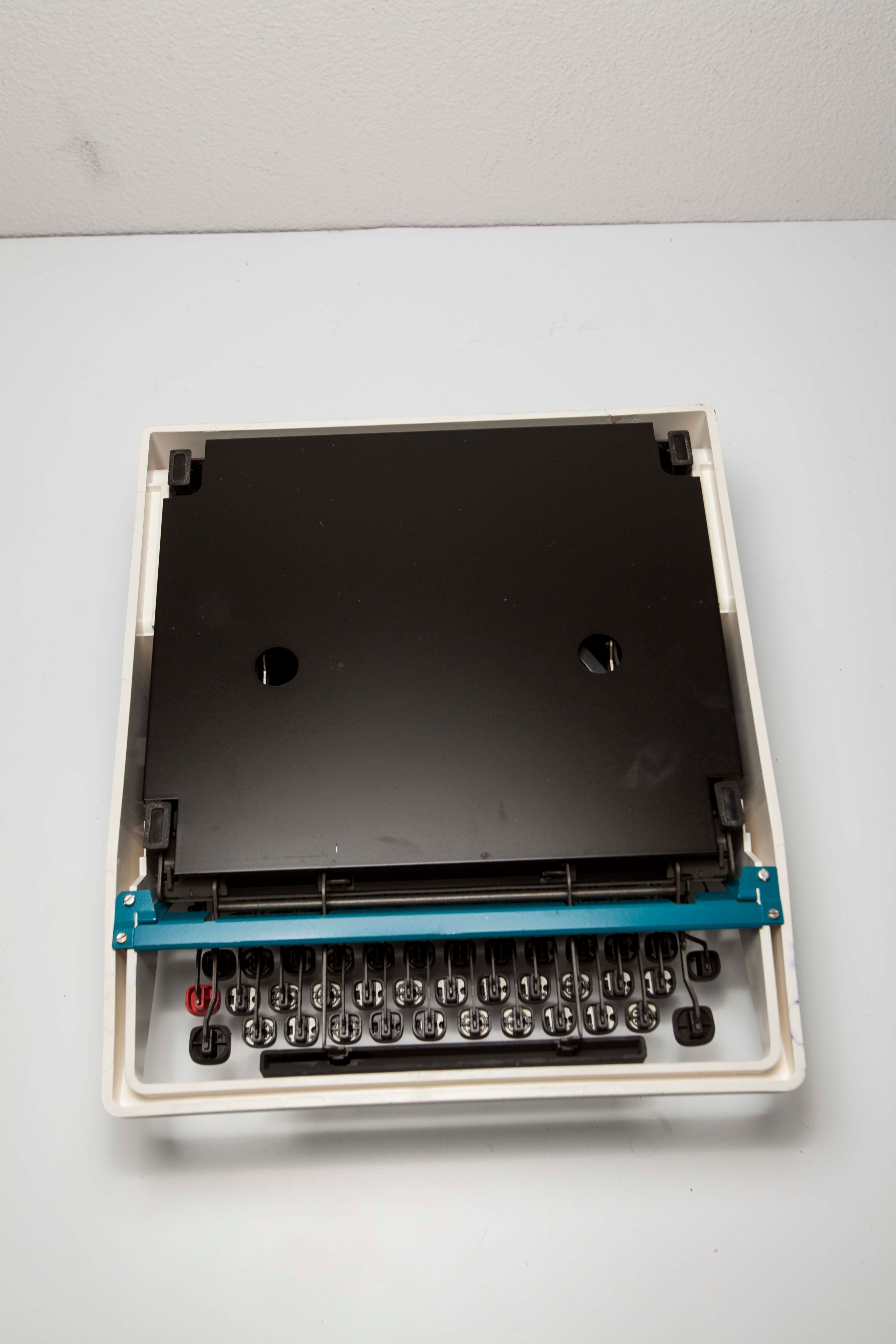 Blue Underwood 315 portable typewriter