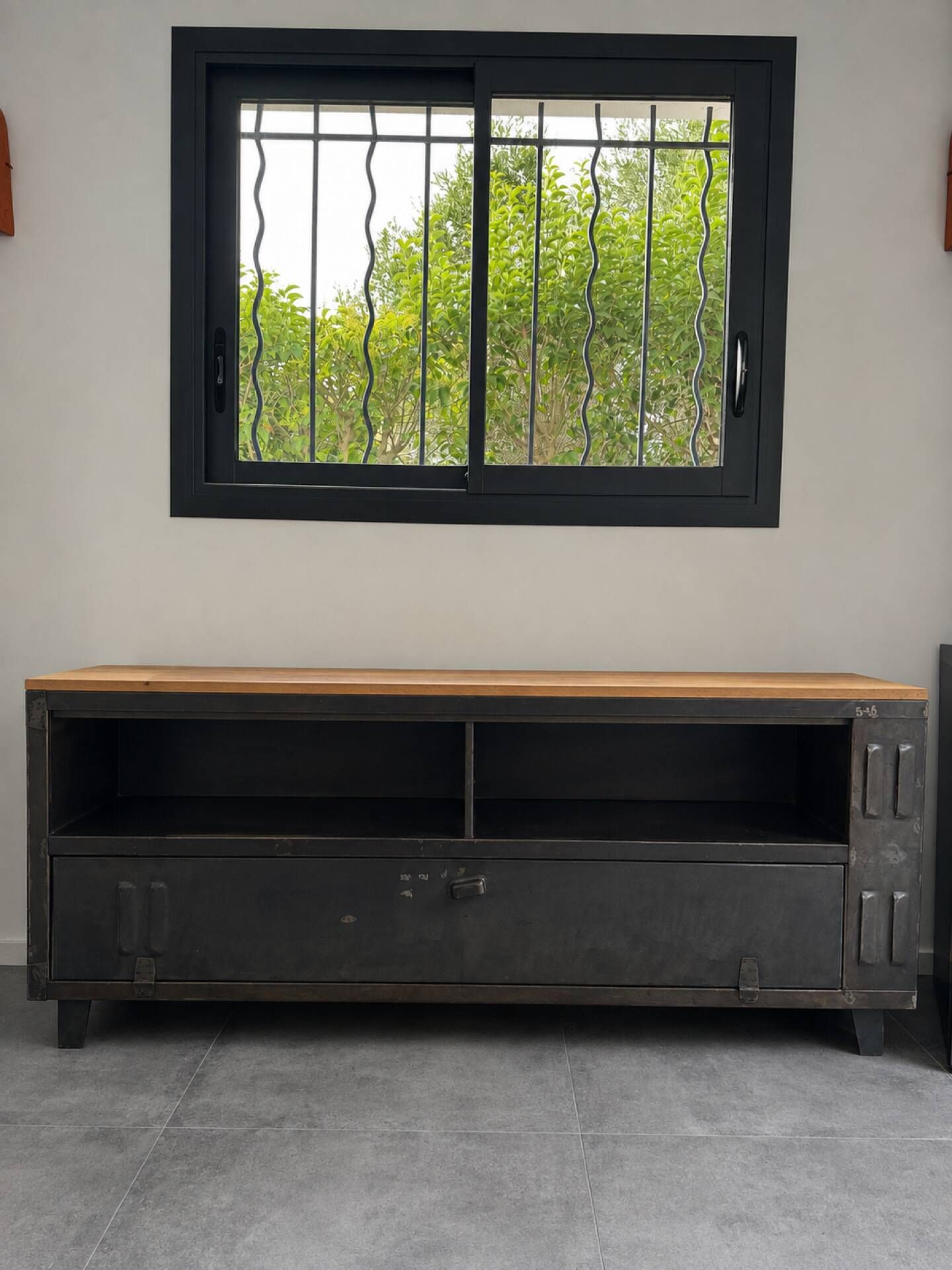 TV unit or storage in wood and metal
