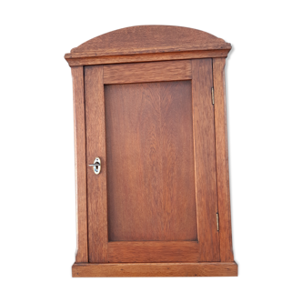 Oak medicine cabinet 1930