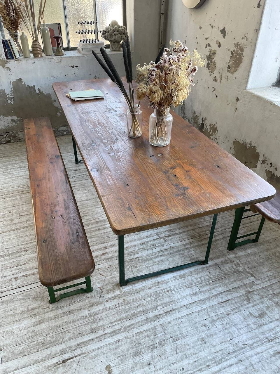 Guinguette table and its 2 benches