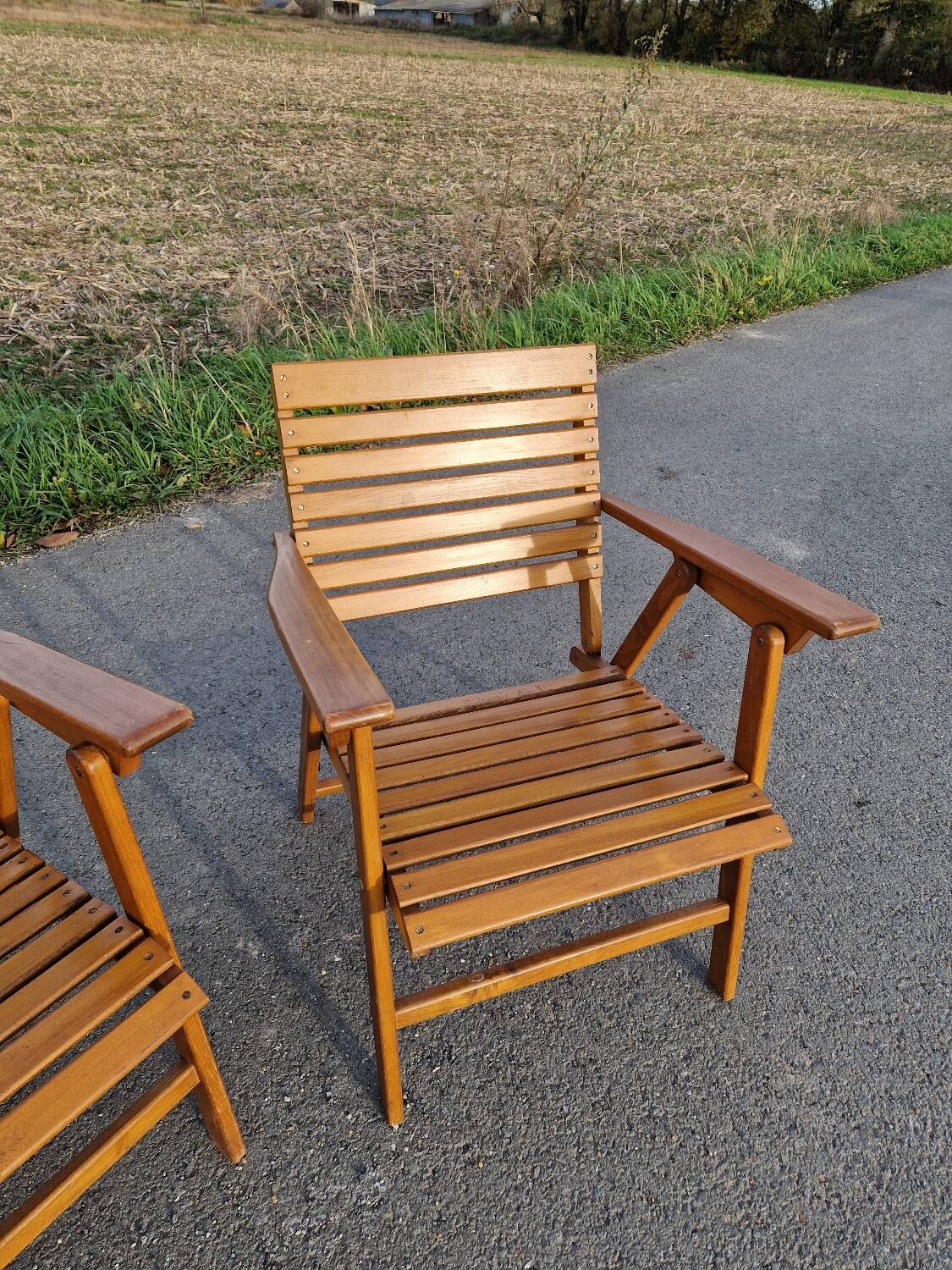 Set of 4 vintage folding armchairs