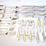 DEETJEN 30-piece modernist cutlery set with scalloped edges
