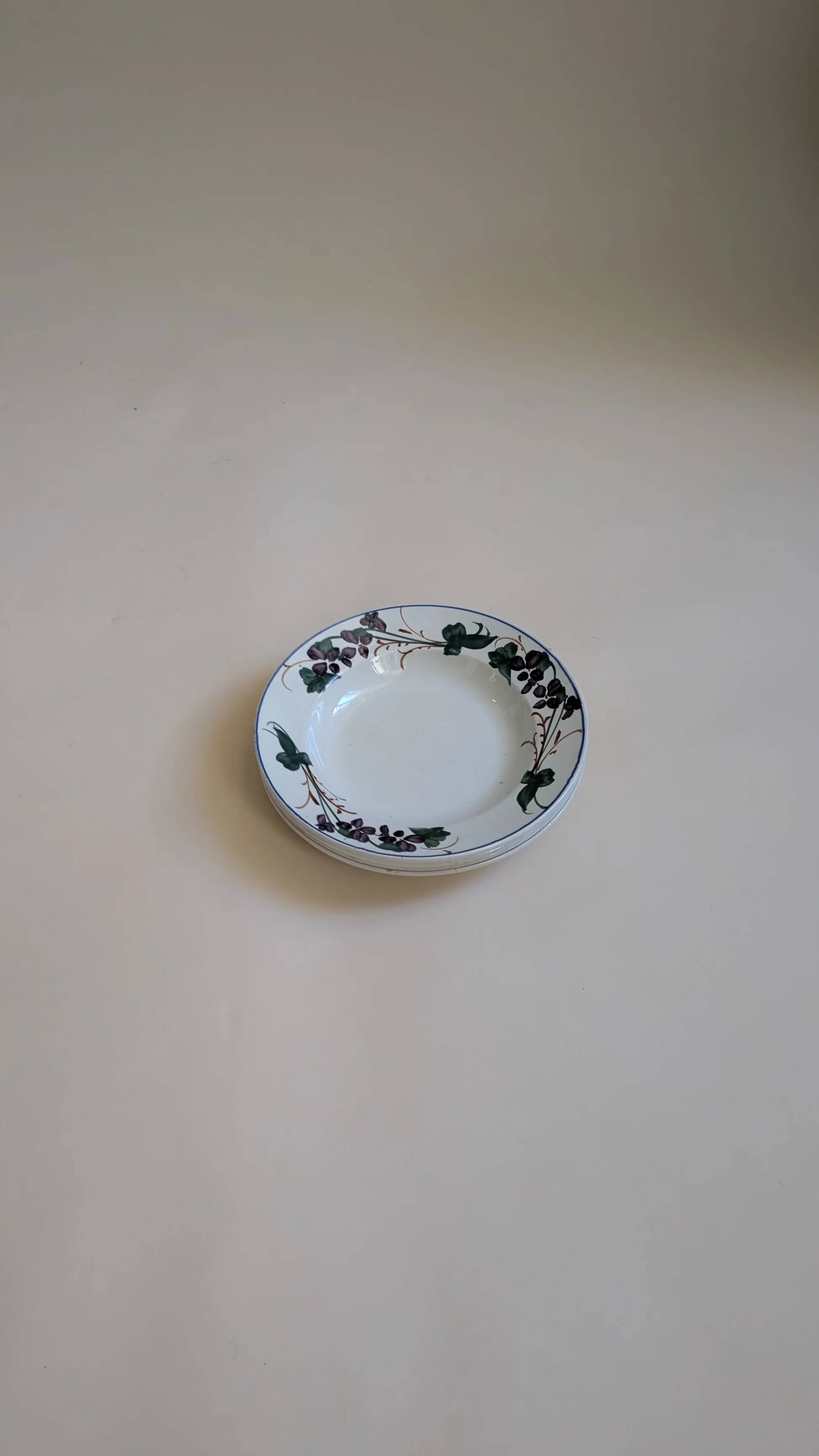 Set of 4 antique soup plates – Faïencerie de Gien