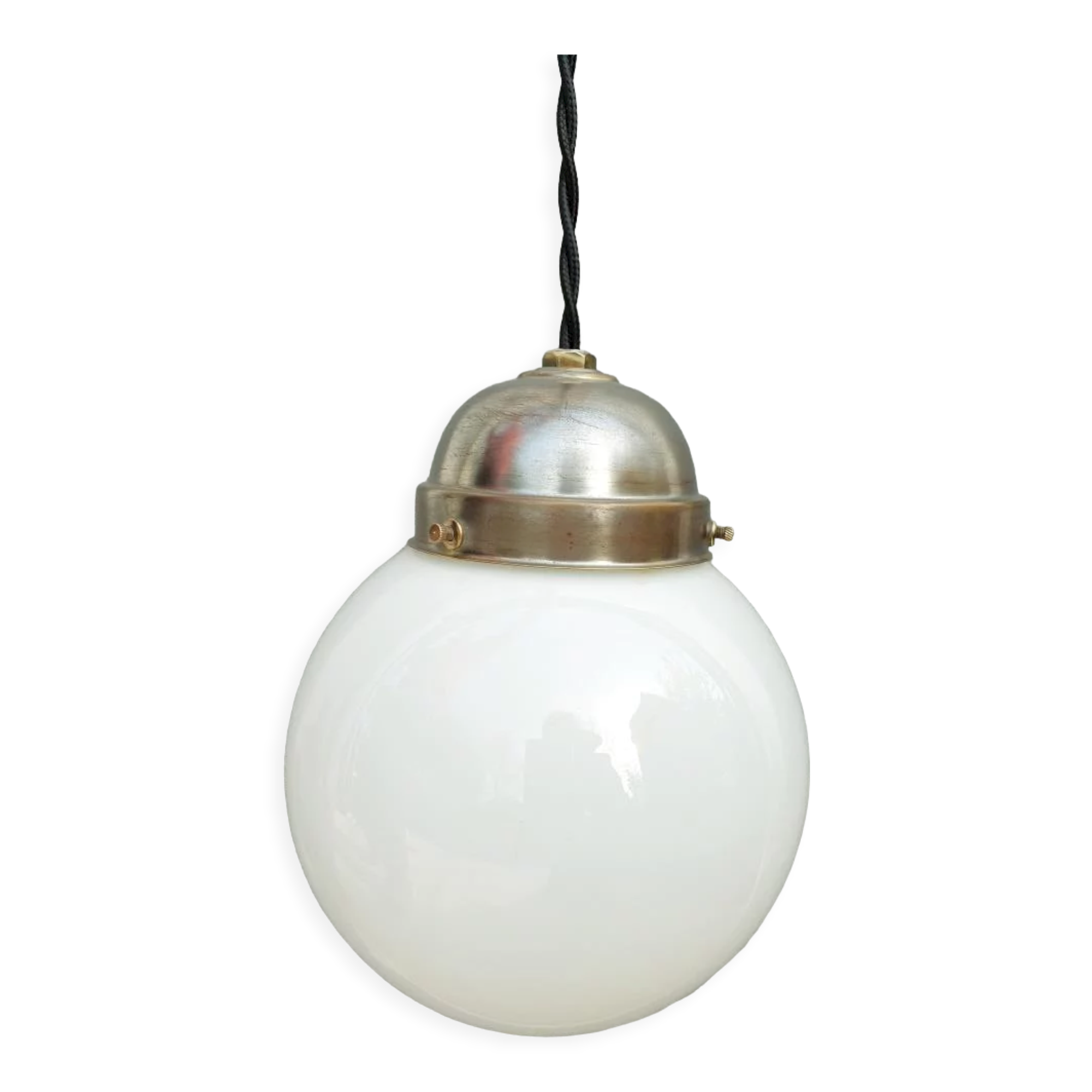 Art Deco opaline ball suspension with porcelain fastener
