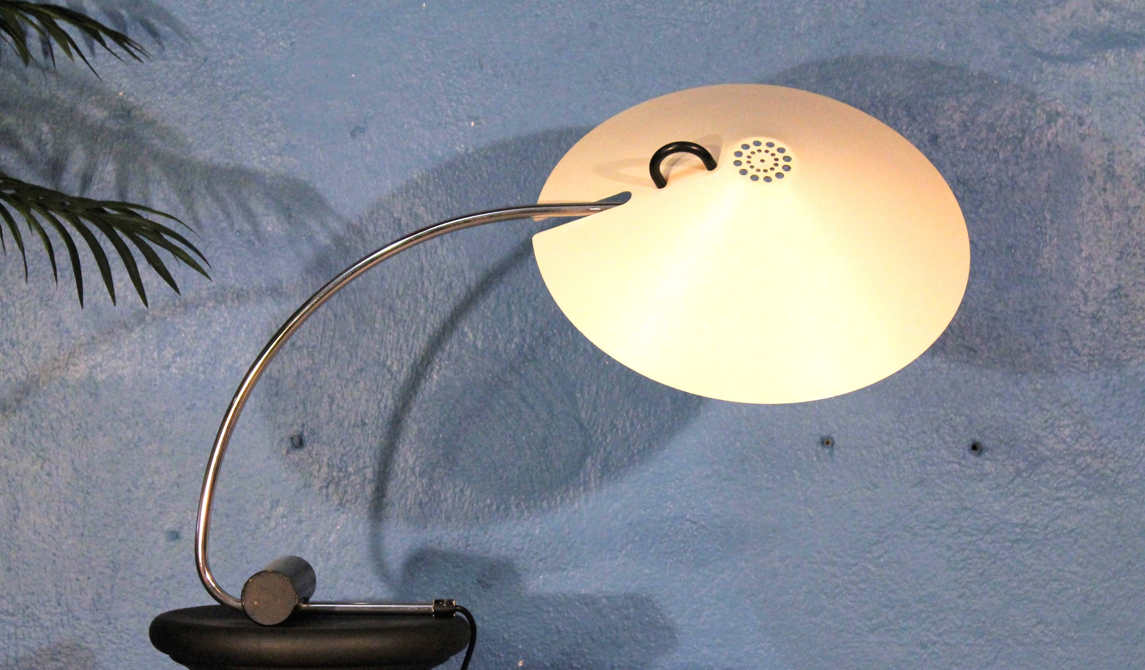Arm lamp Italy 1960s