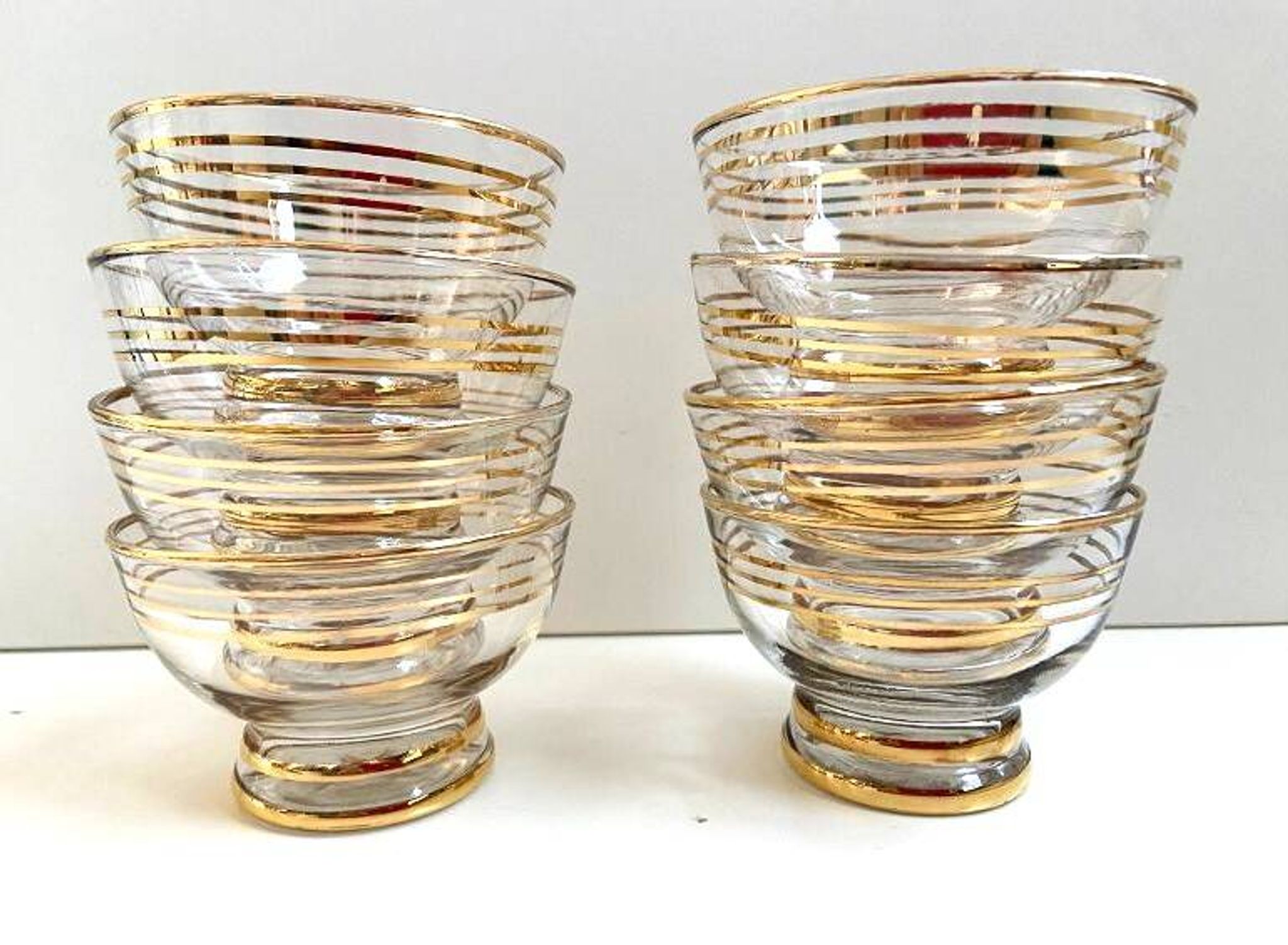 Set of 8 Glasses Coupes Bowls Champagne Alcohol Vintage Crystal Design