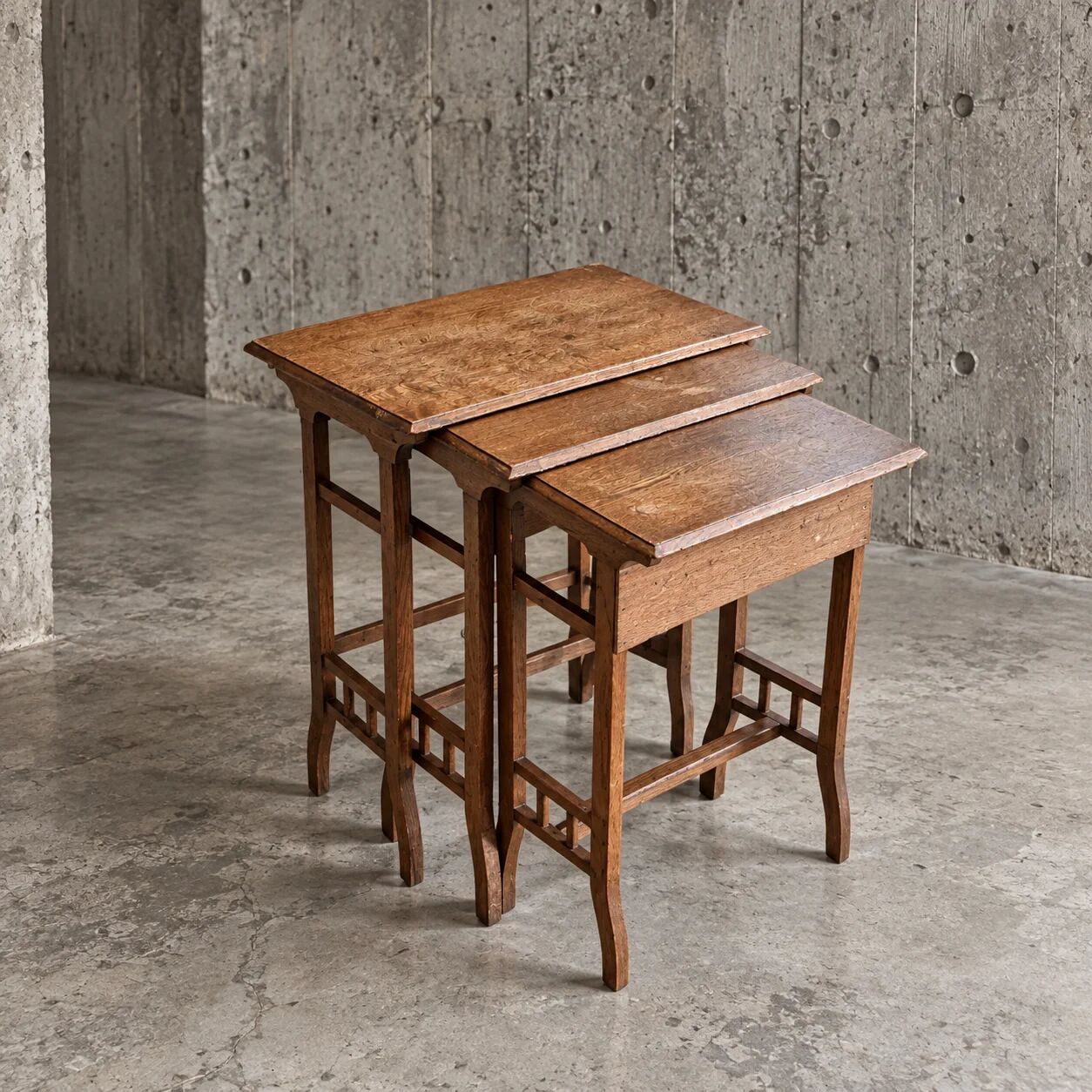 3 x nesting tables / nesting set / arts and crafts / 1950s
