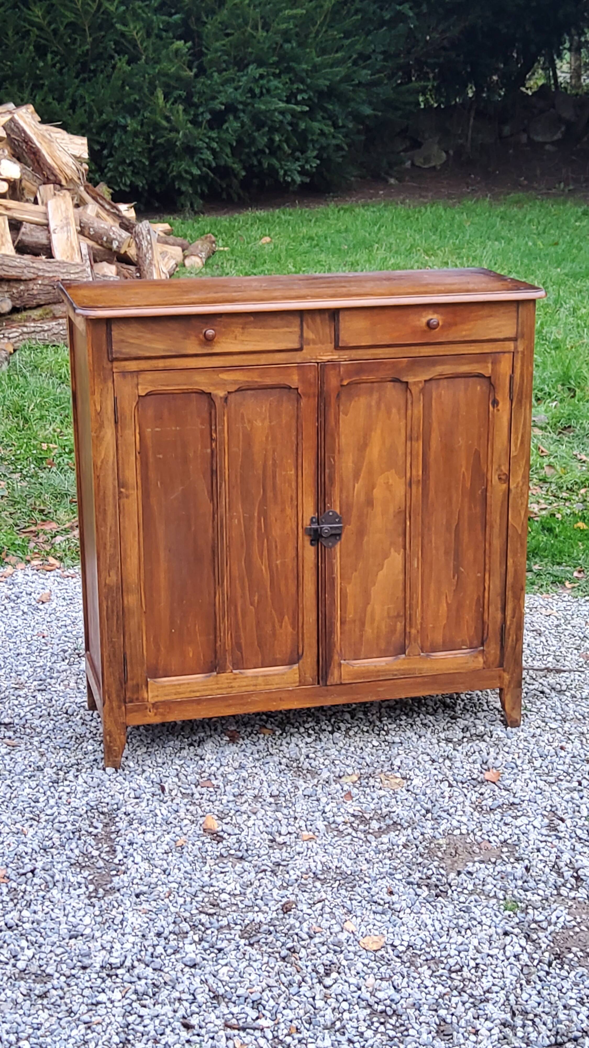 Parisian sideboard from the early 20th century, 2 doors, 2 drawers