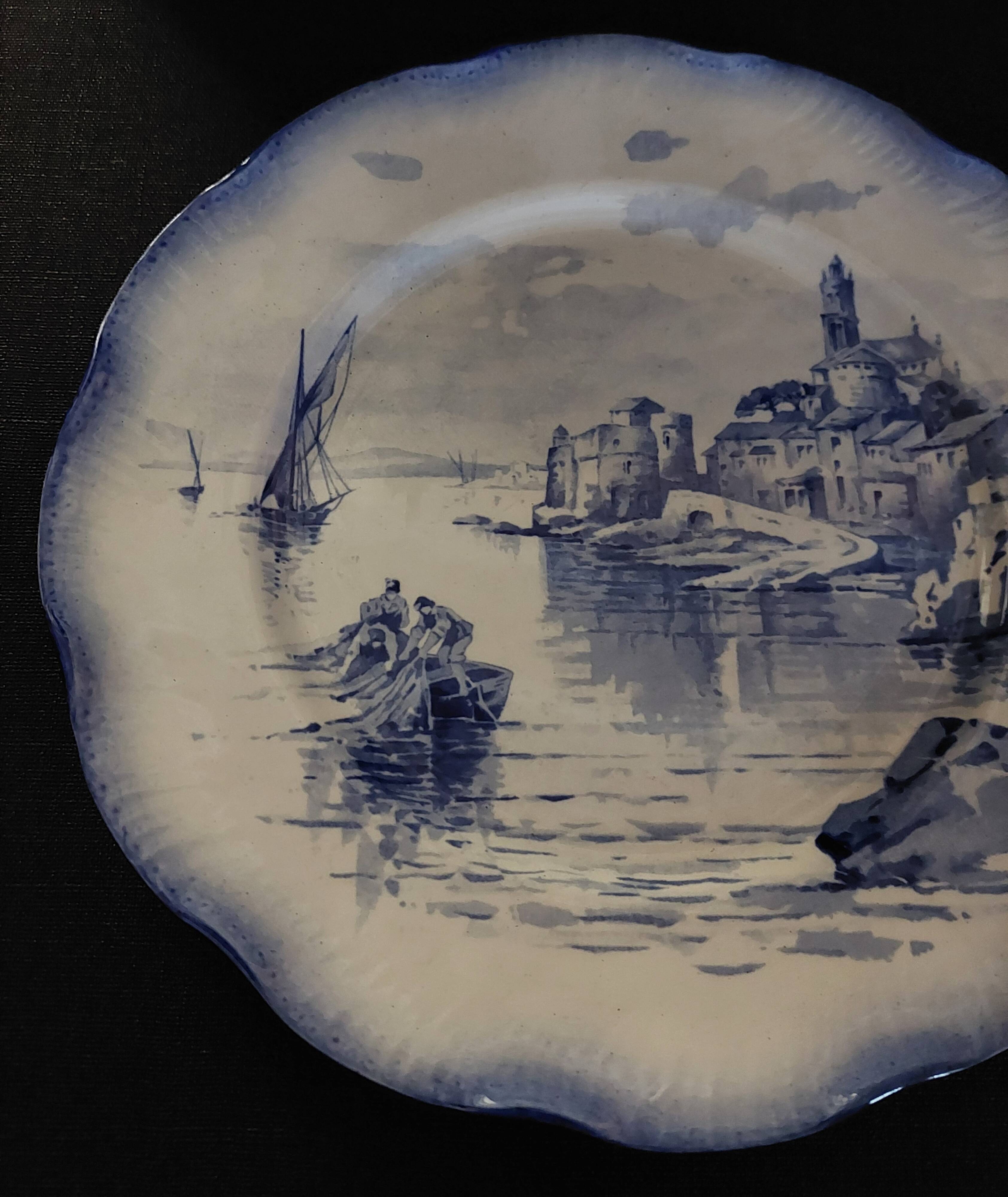 Sarreguemines earthenware plate with Marine decor late 19th century early 20th century