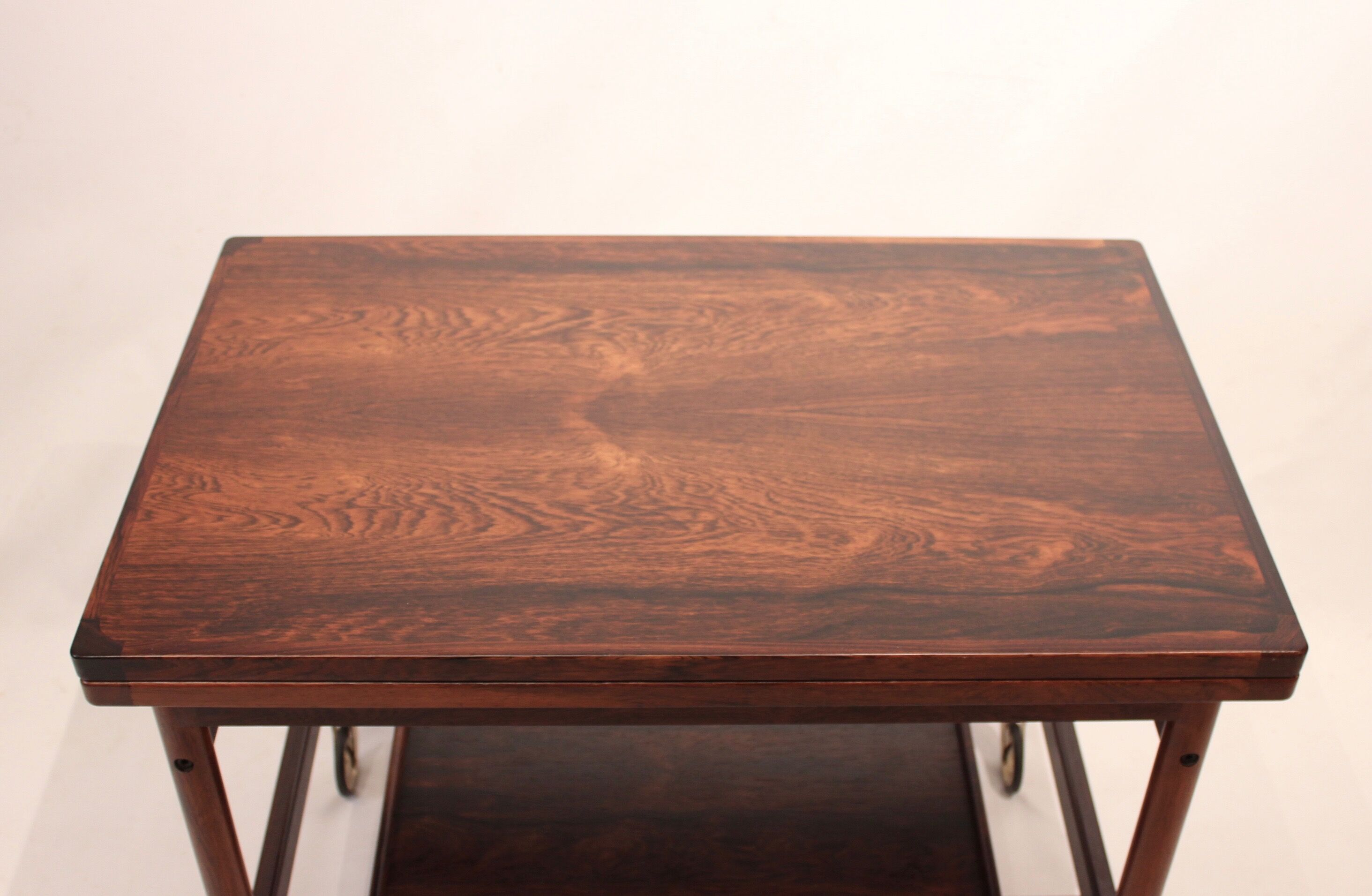 Desserte en bois de rose  danoise des années 1960