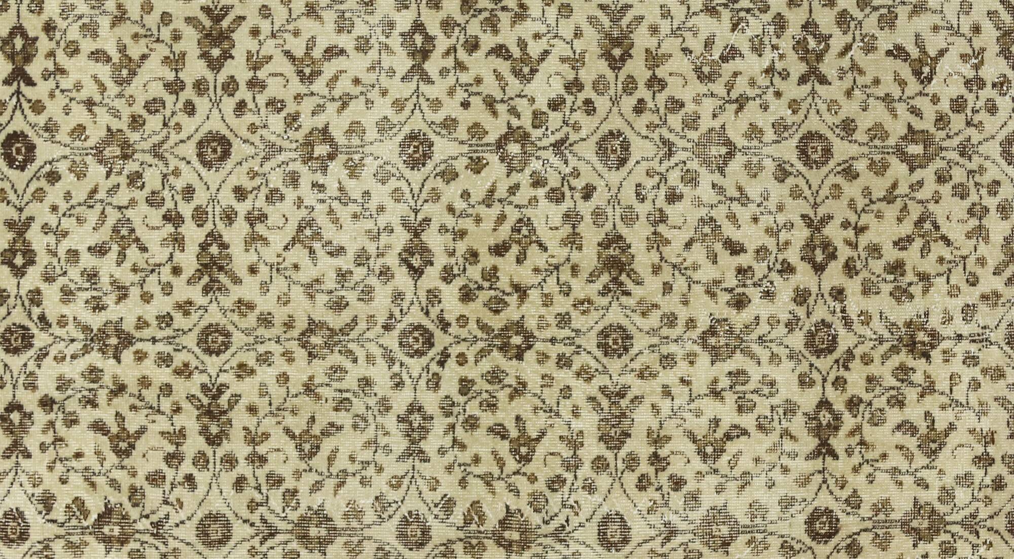 One-of-a-kind turkish handwoven vintage rug - rustic vintage charm 272x 166 cm