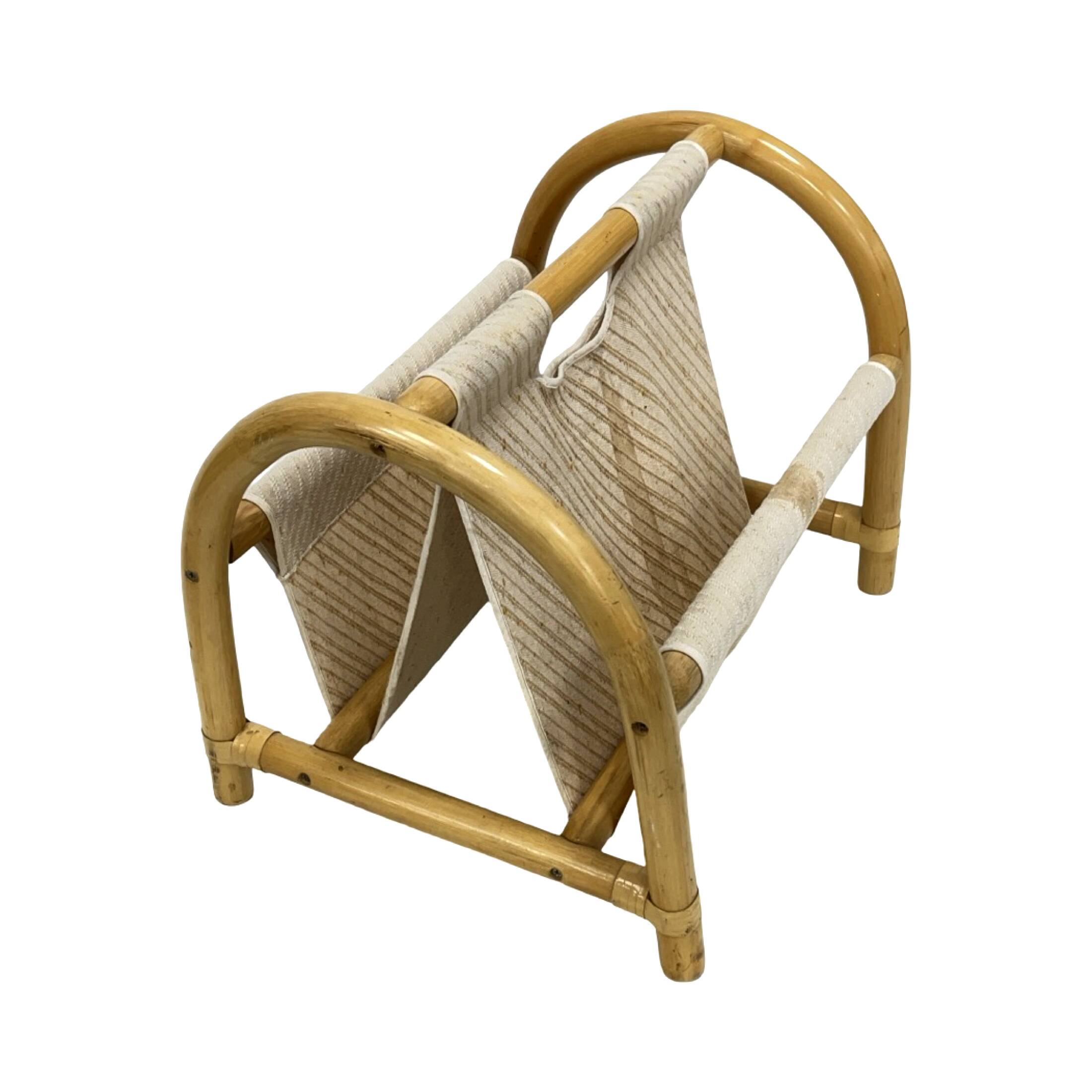 Vintage bamboo magazine rack – boho style / Mid-Century Modern, 1970s