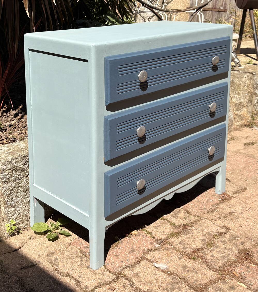 Commode, esprit bord de mer, chic et joyeux, vintage, années 50 / 60