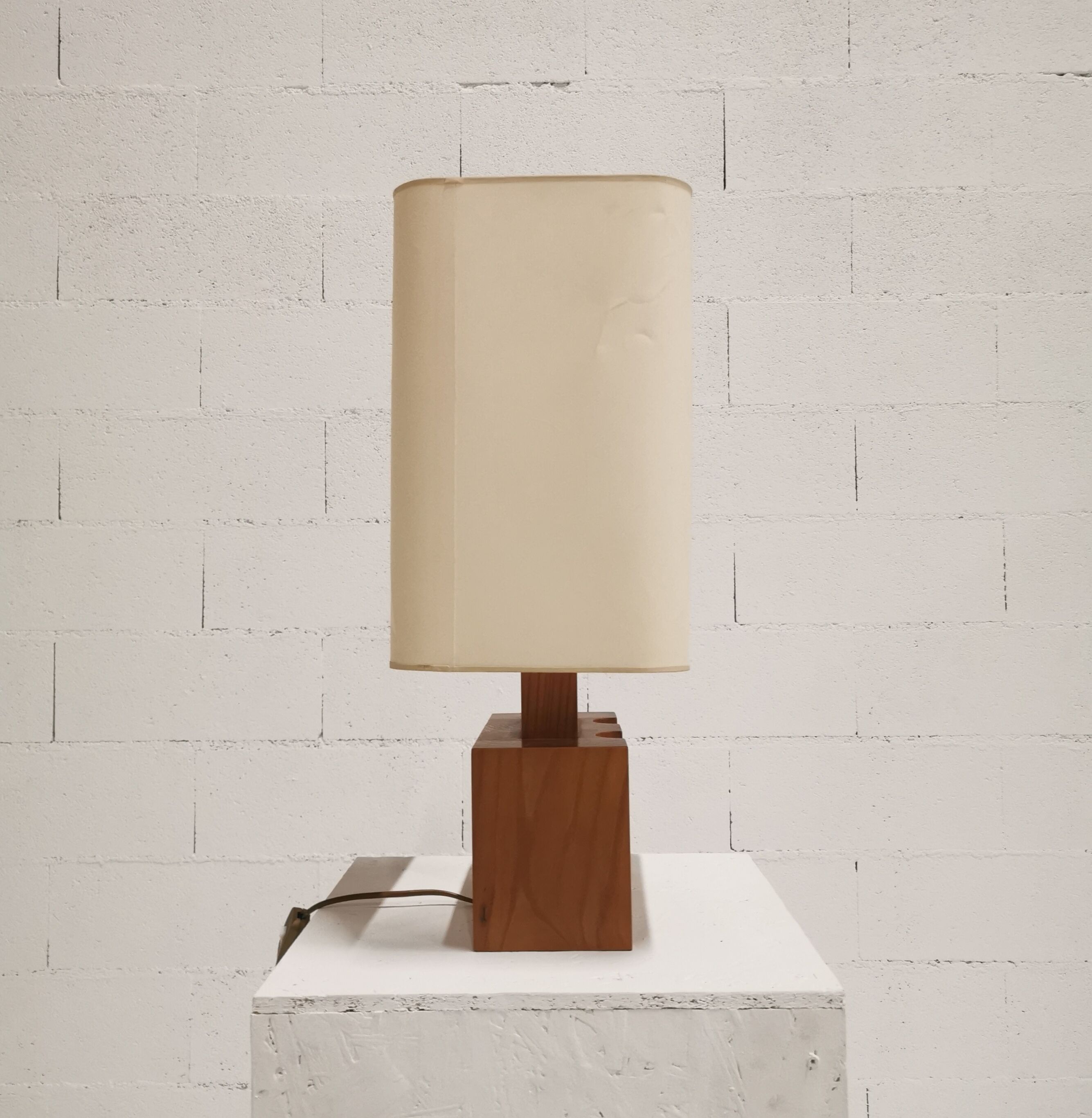 Solid elm lamp from Maison Regain, 1970