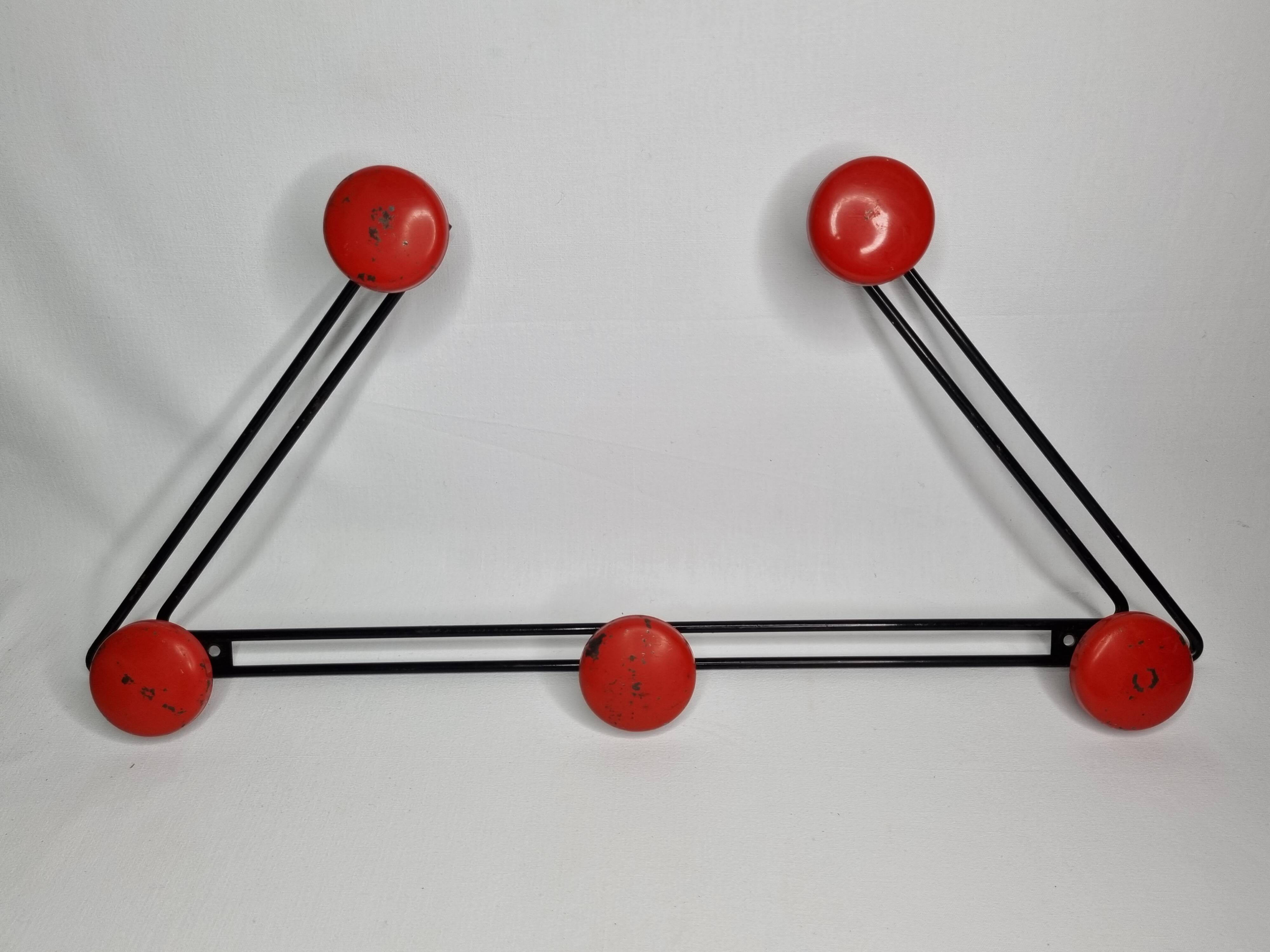 Original vintage metal “trapeze” coat rack, 5 hooks, 67 cm